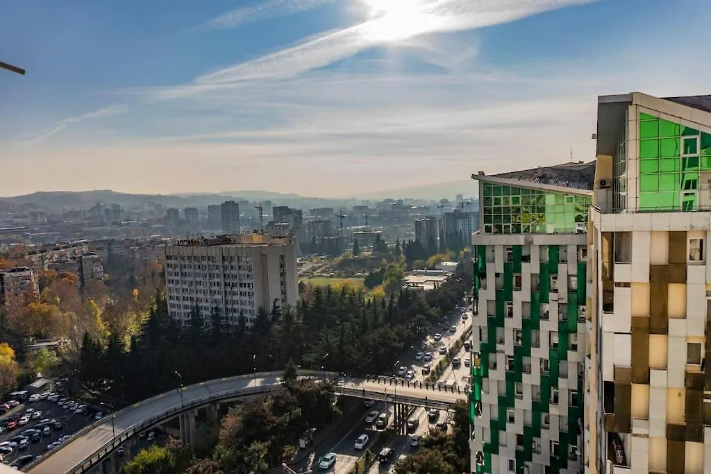 Cozy Apartment With A Large Balcony And City View Tbilisi Georgien