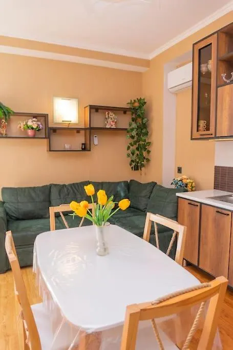 Cozy Apartment With A Large Balcony And City View Tbilisi