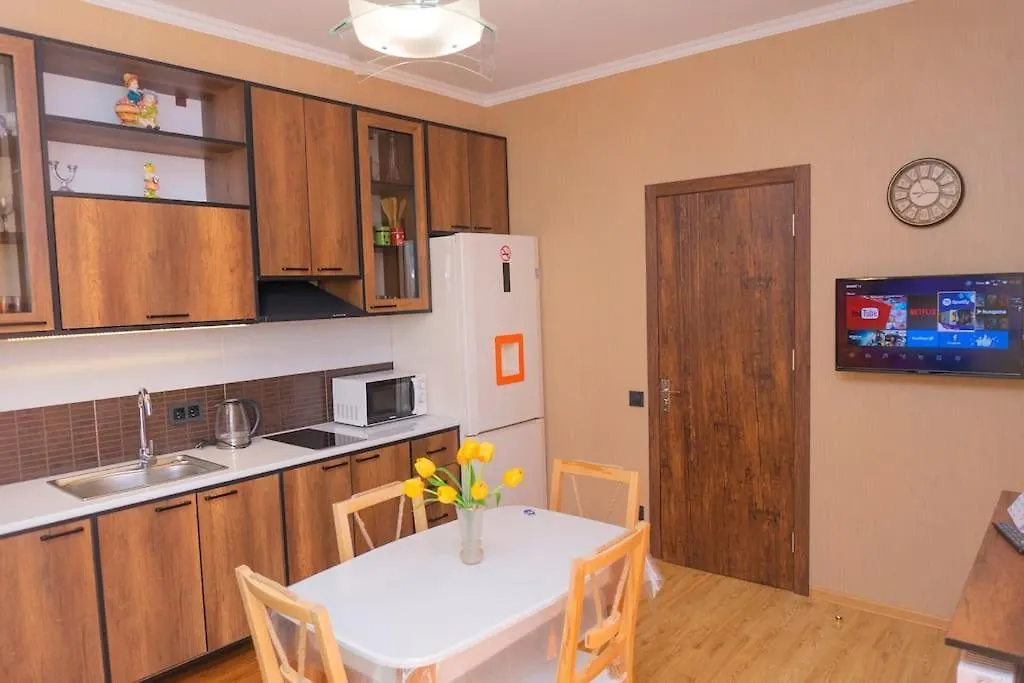 Cozy Apartment With A Large Balcony And City View Tbilisi