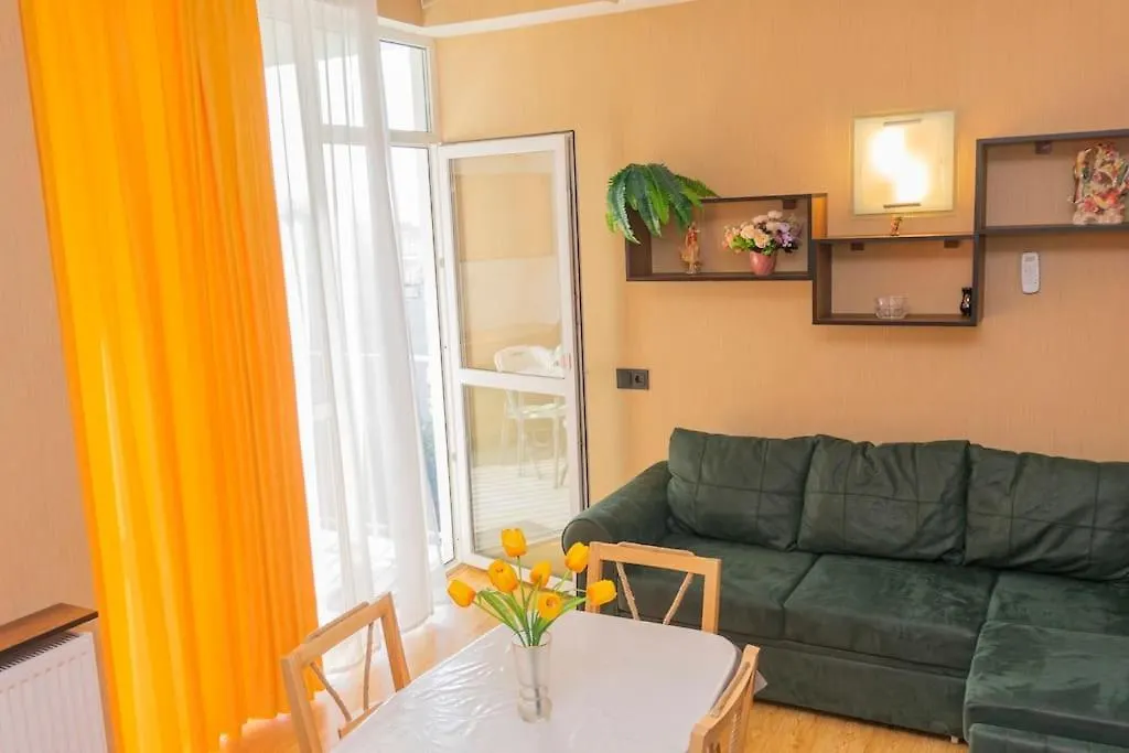 Cozy Apartment With A Large Balcony And City View Tbilisi